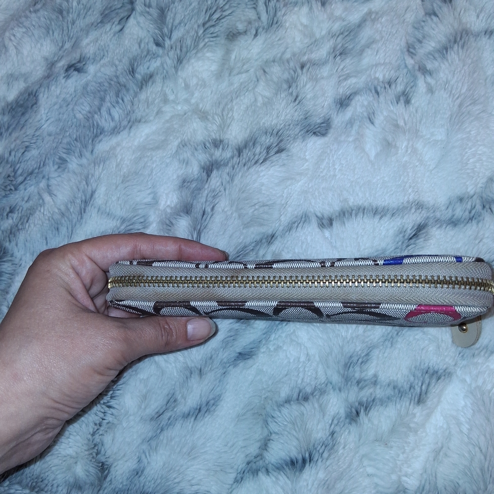 Stylish Multicolor Wallet - Picture 3 of 10
